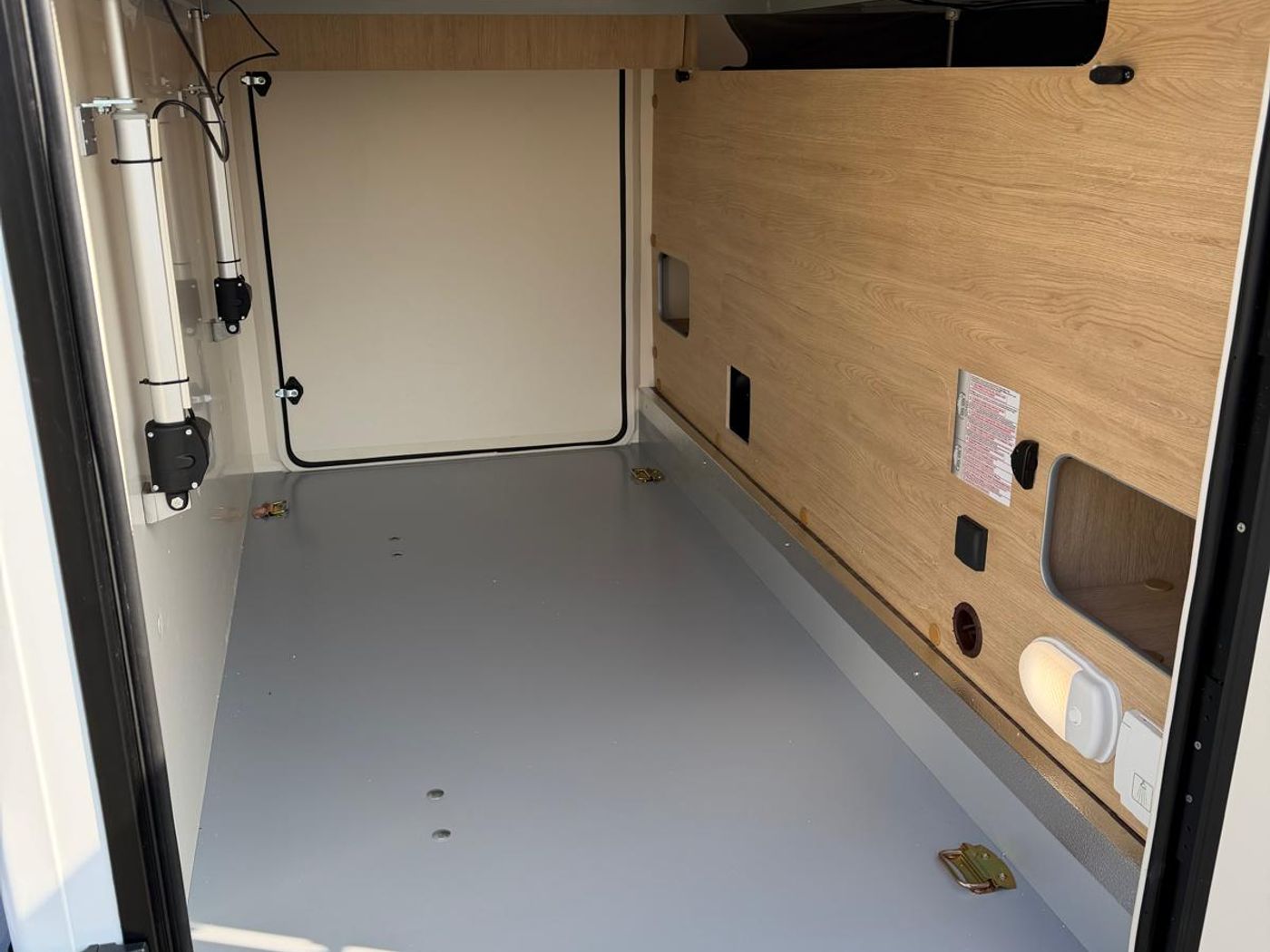 HORON 67 XT SPRING EDITION